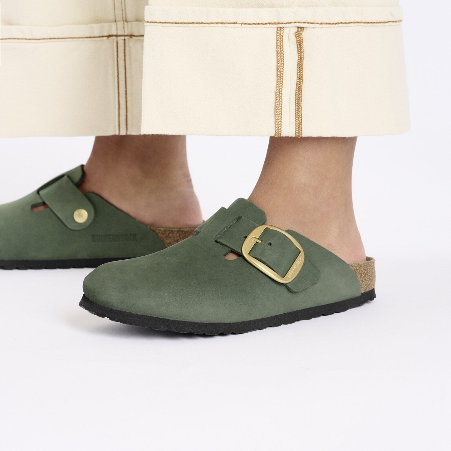 Boston Big Buckle Suede