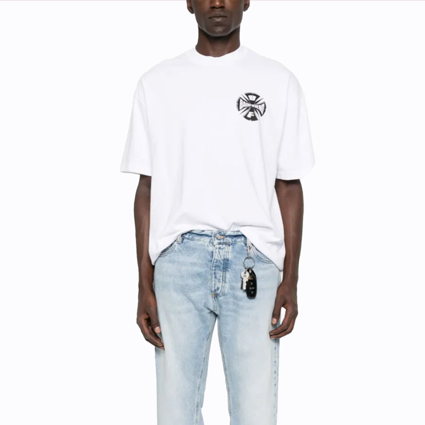 Knuckles Tee